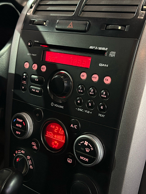 Suzuki Grand Vitara JLX-E, 2011 года, пробег 265000 км