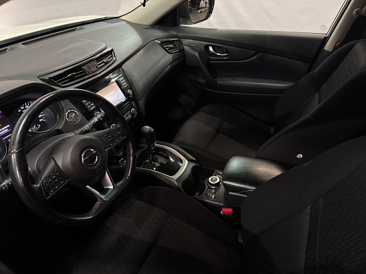 Nissan X-Trail LE+, 2018 года, пробег 228600 км