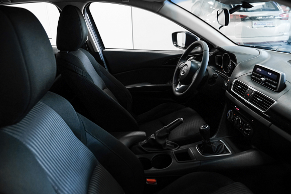 Mazda 3, 2014 года, пробег 176000 км