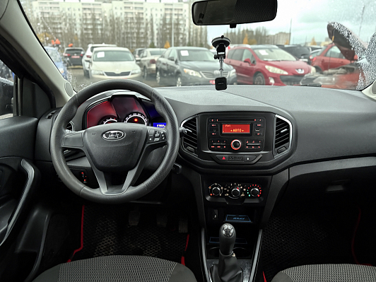 Lada (ВАЗ) XRAY Comfort, 2017 года, пробег 97801 км