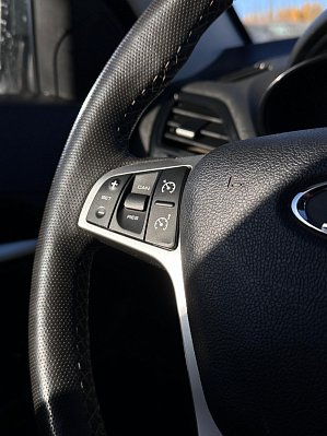 Lada (ВАЗ) Vesta Comfort, 2021 года, пробег 96800 км