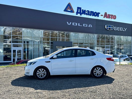 Kia Rio Luxe, 2013 года, пробег 233300 км