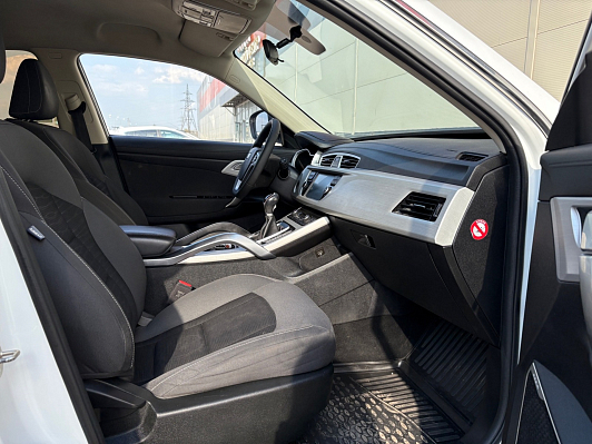 Geely Atlas, 2019 года, пробег 224265 км