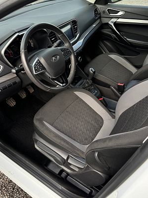 Lada (ВАЗ) Vesta, 2023 года, пробег 63279 км