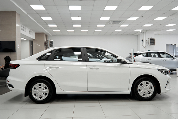 Geely Emgrand Comfort, белый