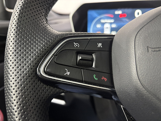 Geely Coolray Luxury, 2023 года, пробег 40426 км