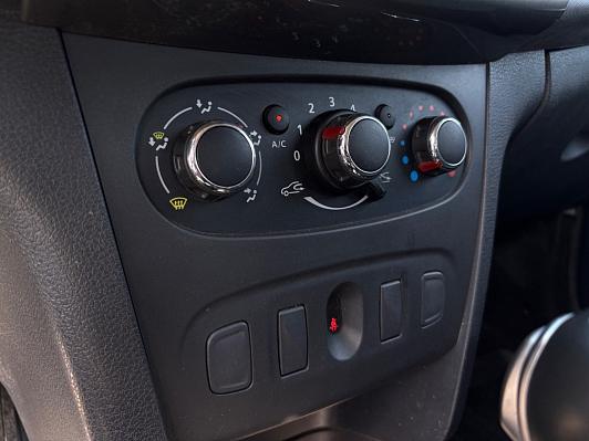 Renault Logan Style, 2021 года, пробег 88152 км
