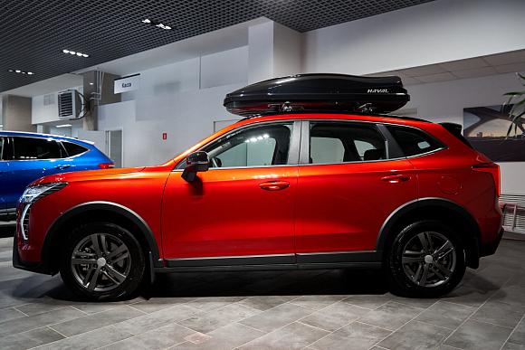 Haval Jolion Comfort, красный