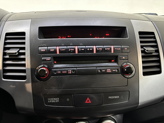 Mitsubishi Outlander Invite, 2008 года, пробег 230477 км