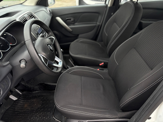 Renault Logan Drive, 2021 года, пробег 69977 км