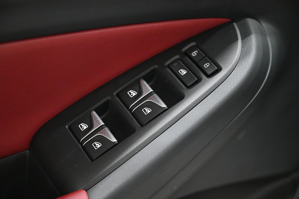 Changan Eado Plus Стандарт, белый