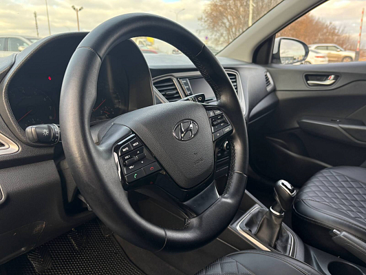 Hyundai Solaris Super Series II + 5” Audio, 2019 года, пробег 90714 км