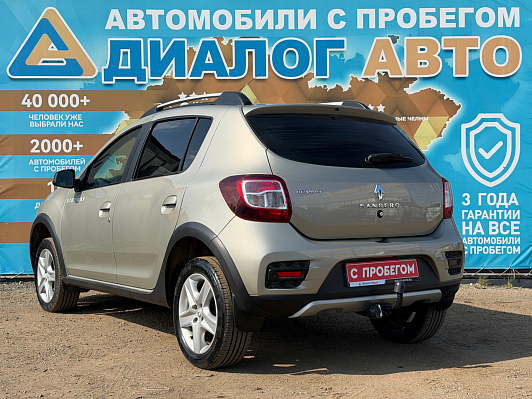 Renault Sandero Privilege, 2017 года, пробег 80000 км