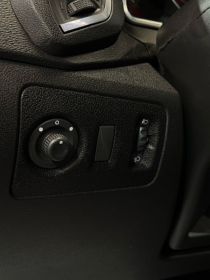 Lada (ВАЗ) XRAY Comfort, 2017 года, пробег 124000 км