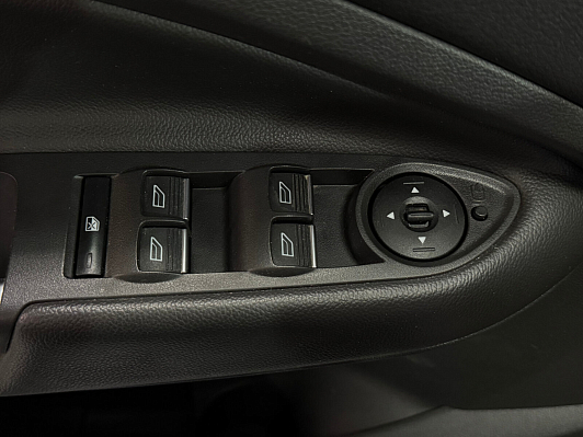 Ford Kuga, 2016 года, пробег 101400 км