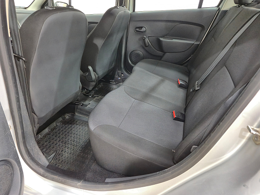 Renault Logan Confort, 2015 года, пробег 58340 км