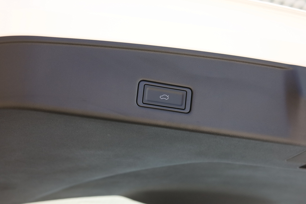 Omoda C5 Supreme, белый