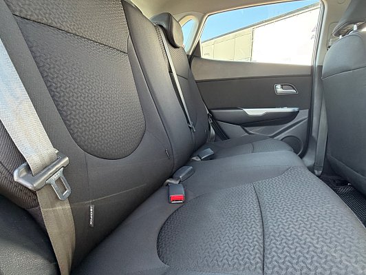 Kia Rio, 2015 года, пробег 90535 км