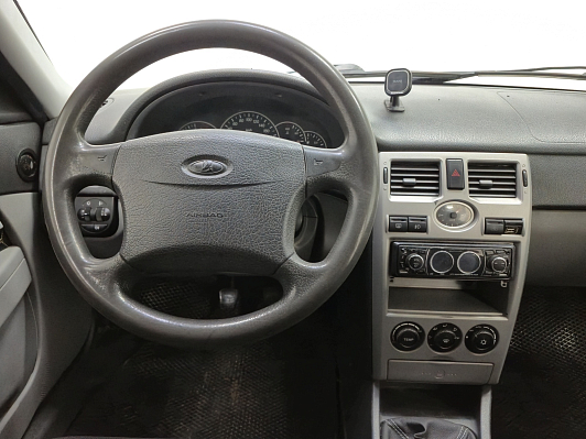 Lada (ВАЗ) Priora Люкс, 2008 года, пробег 282701 км