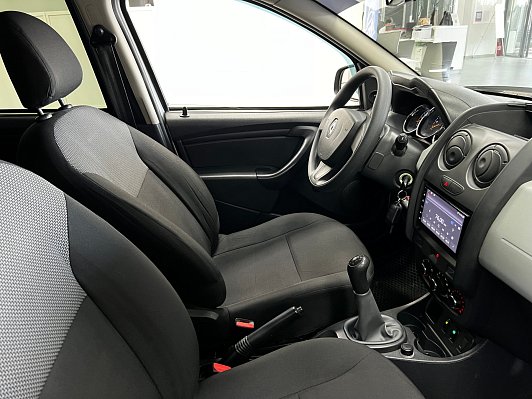 Renault Duster Access, 2018 года, пробег 114000 км