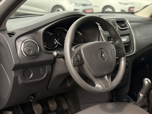Renault Sandero Confort, 2018 года, пробег 83853 км