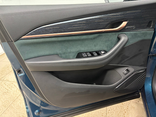 Geely Monjaro, 2024 года, пробег 10981 км