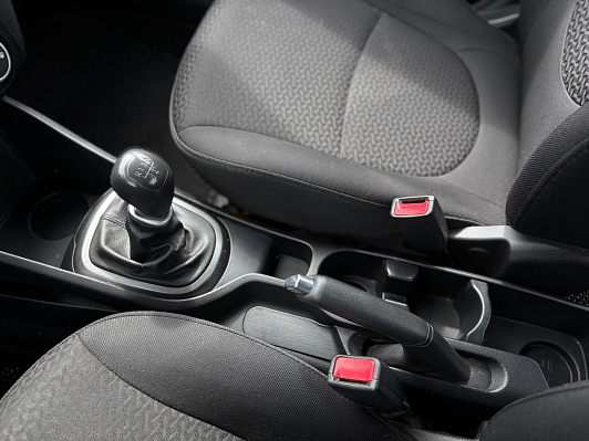 Kia Rio, 2016 года, пробег 121646 км