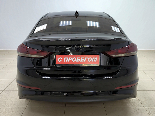 Hyundai Elantra Base, 2018 года, пробег 117594 км