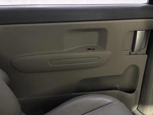 Kia Carnival, 2017 года, пробег 164073 км