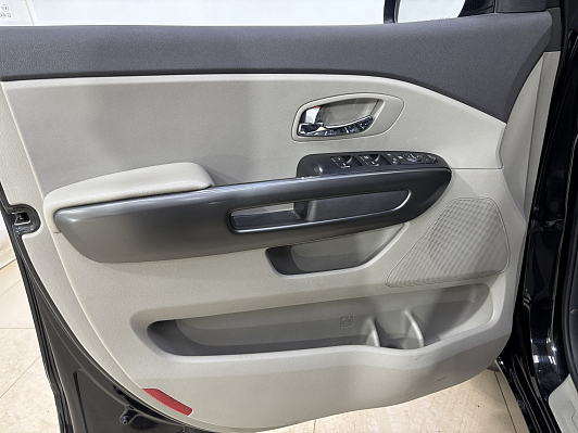 Kia Carnival, 2017 года, пробег 164073 км
