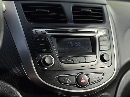 Hyundai Solaris, 2015 года, пробег 249751 км