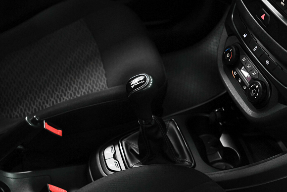 Lada (ВАЗ) Vesta Comfort Winter, 2021 года, пробег 84000 км