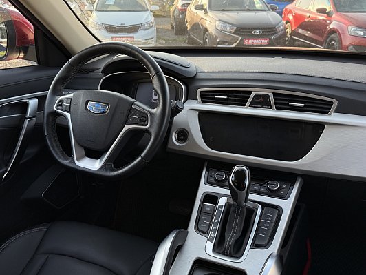 Geely Atlas Luxury, 2021 года, пробег 72792 км