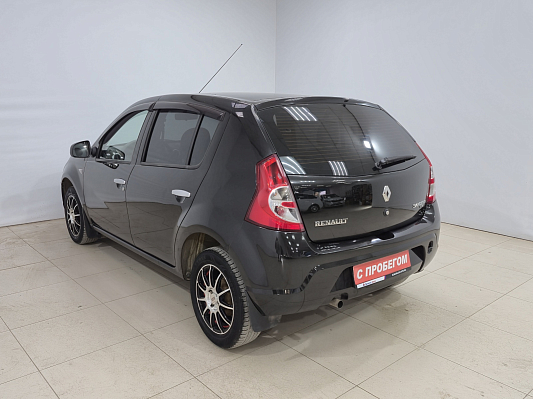Renault Sandero Специальная серия, 2013 года, пробег 177034 км