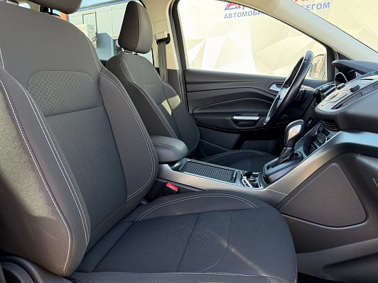 Ford Kuga Trend, 2017 года, пробег 183500 км