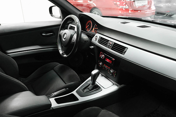 BMW 3 серии, 2011 года, пробег 213111 км