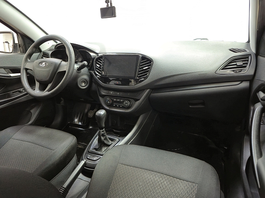 Lada (ВАЗ) Vesta 50 Anniversary, 2019 года, пробег 61425 км