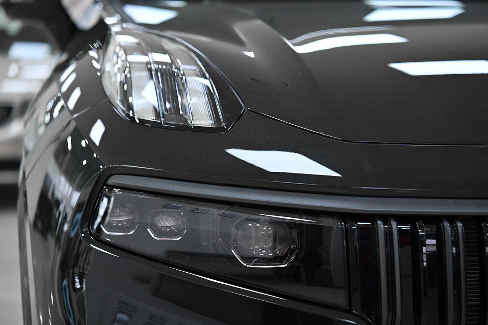 Nordcross 001 Ultra, черный