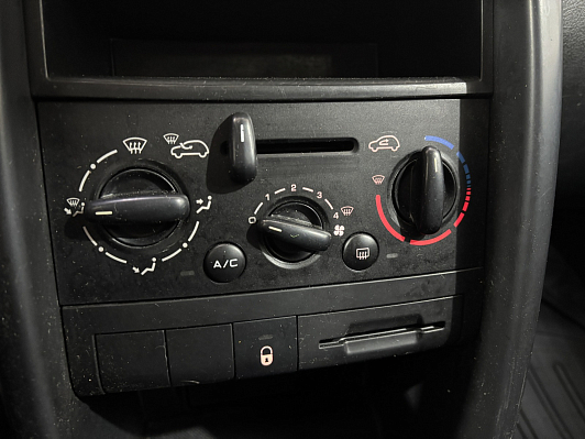 Peugeot 207 Trendy, 2008 года, пробег 138000 км