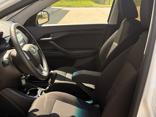 Lada (ВАЗ) Vesta Comfort, 2017 года, пробег 67522 км