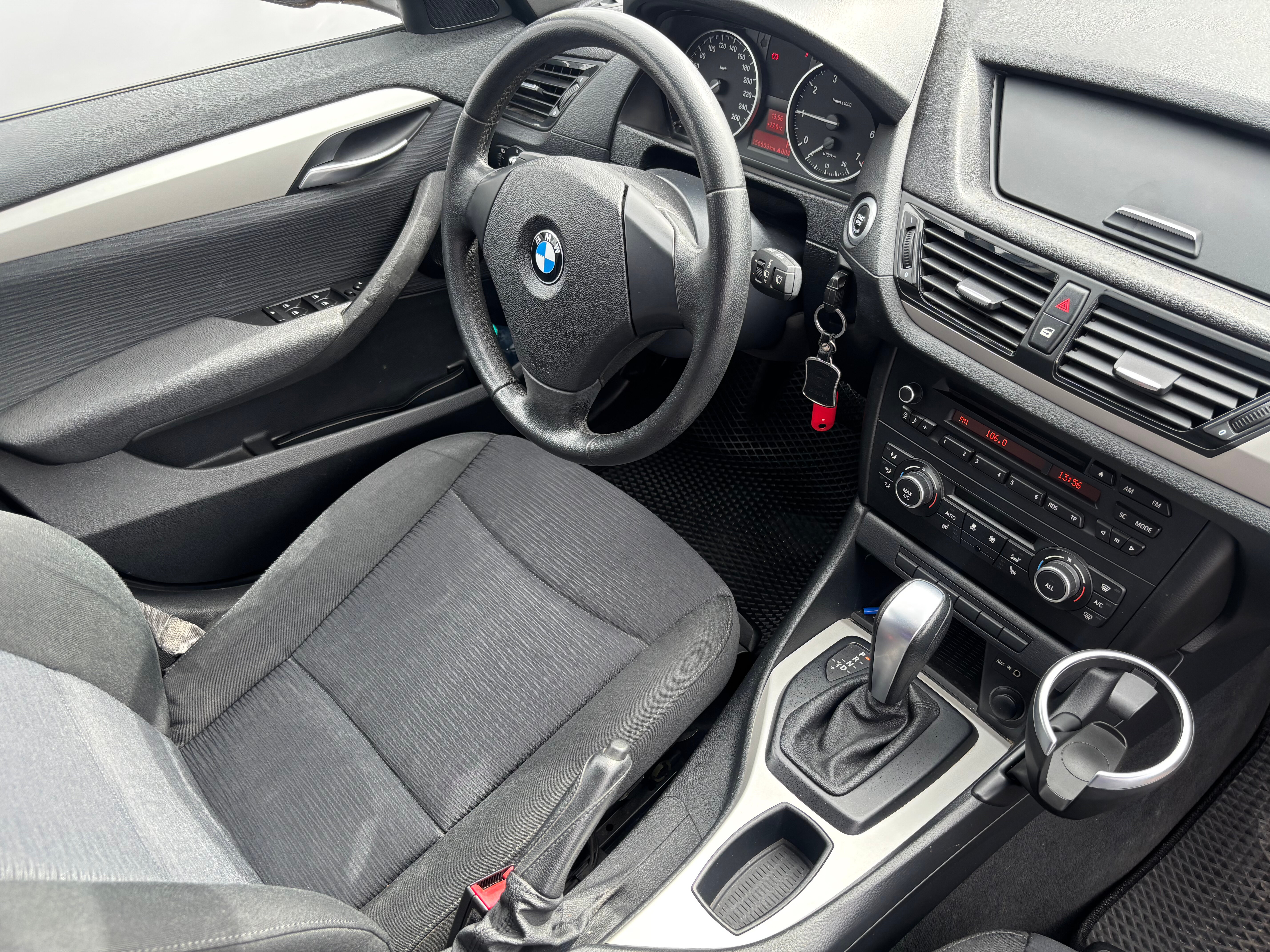 BMW X1, 2013 года, пробег 156659 км