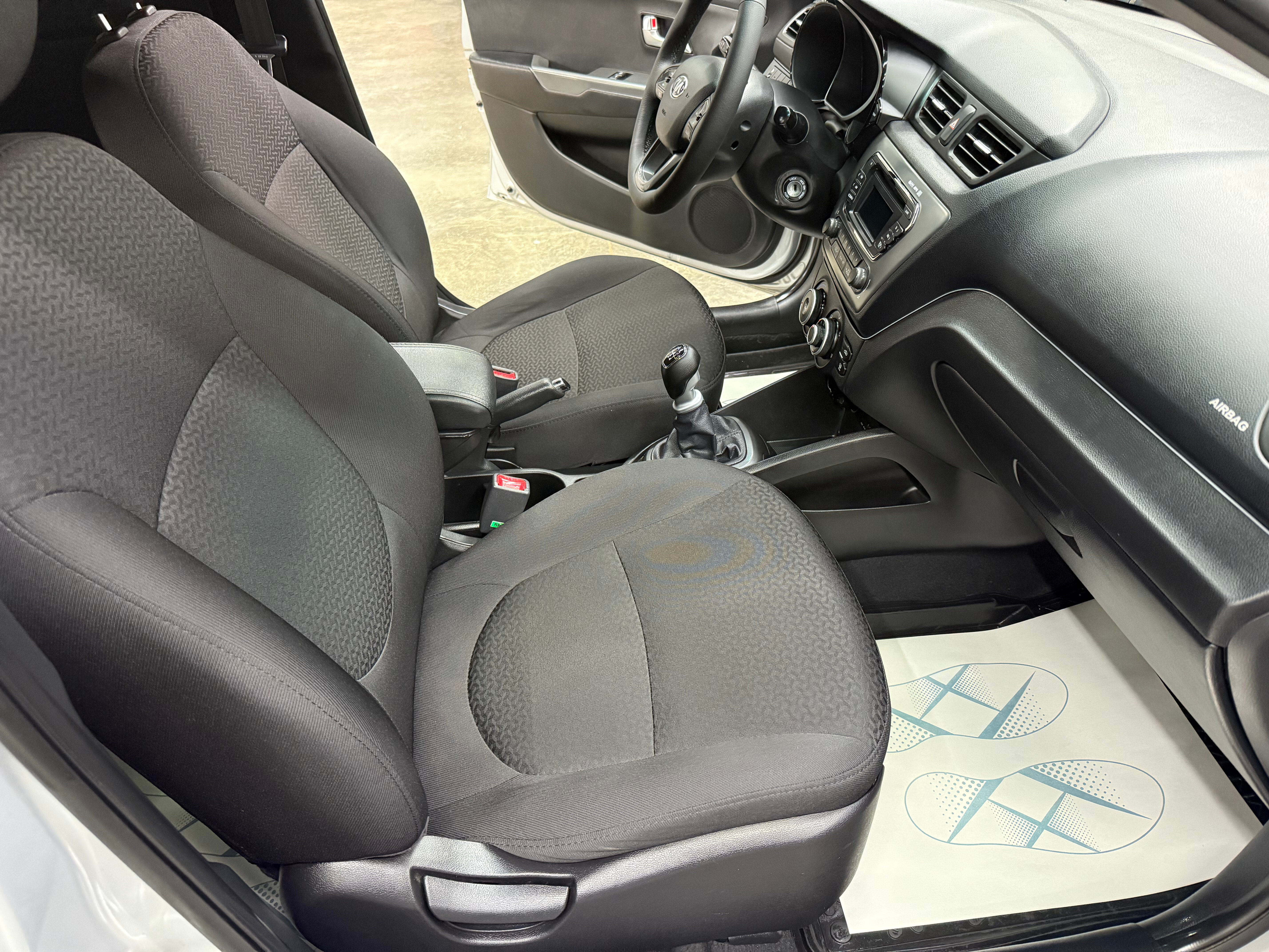 Kia Rio Comfort, 2014 года, пробег 211127 км
