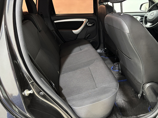 Nissan Terrano Elegance, 2017 года, пробег 104000 км