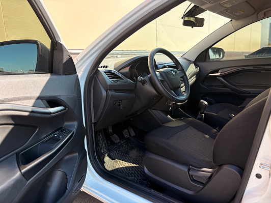 Lada (ВАЗ) Vesta Classic Start, 2019 года, пробег 76756 км