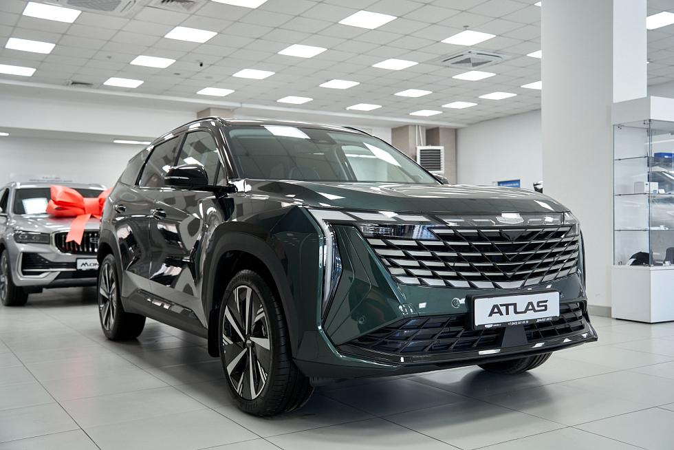 Geely Atlas Флагман, зеленый