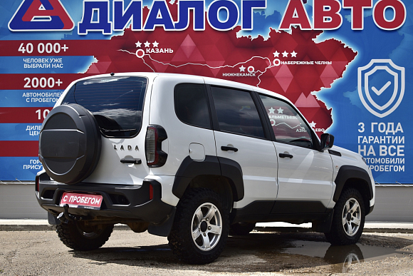 Lada (ВАЗ) Niva Luxe, 2021 года, пробег 105000 км