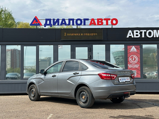 Lada (ВАЗ) Vesta Comfort, 2018 года, пробег 122000 км