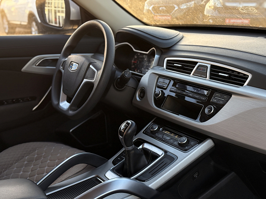 Geely Atlas Standard, 2019 года, пробег 119095 км