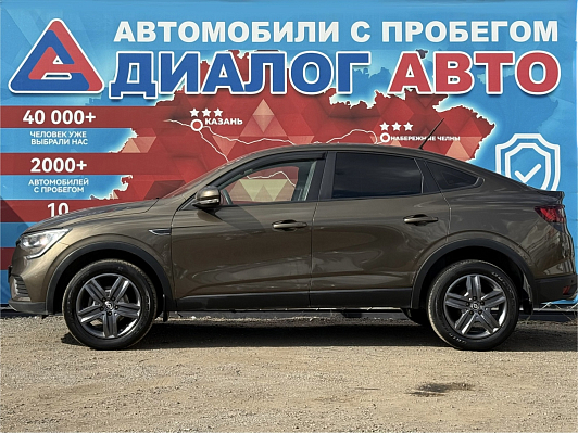 Renault Arkana Drive, 2021 года, пробег 111749 км