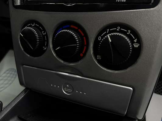 Lada (ВАЗ) Priora Норма, 2012 года, пробег 184667 км